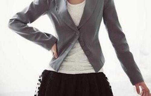 网红小西装打底直播图,时尚穿搭新潮流